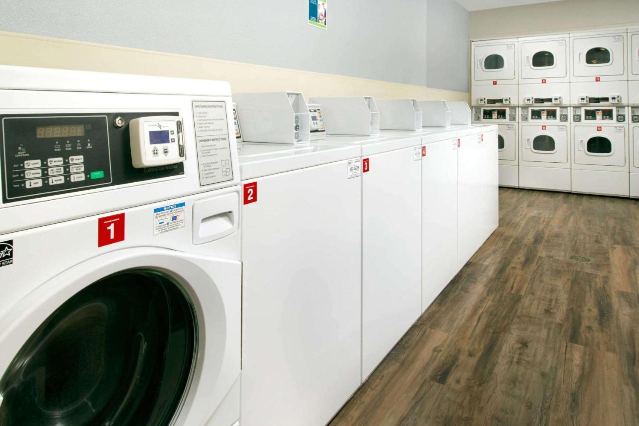 Woodspring Suites Chicago Darien Esterno foto